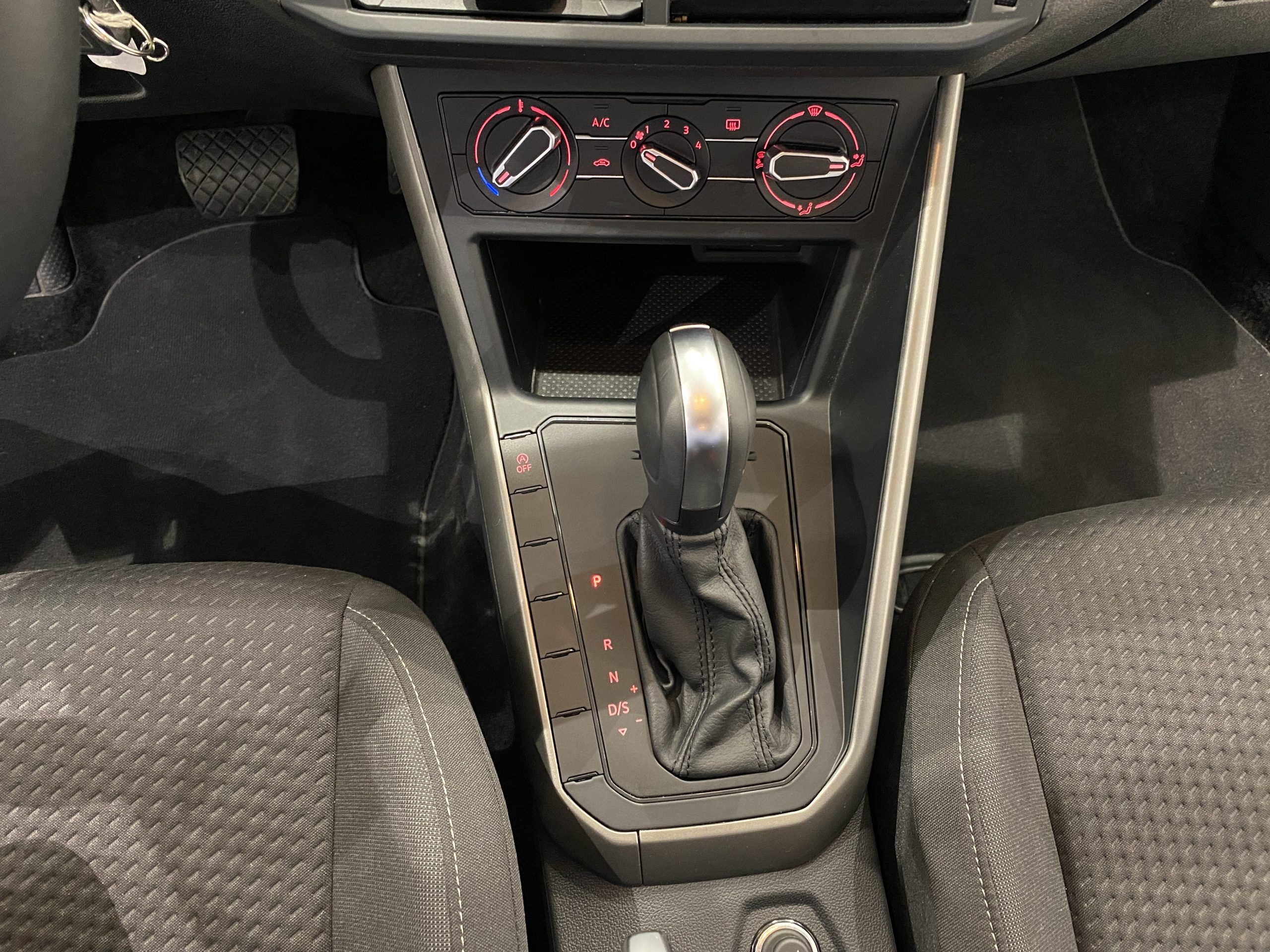 Volkswagen Polo · foto 14