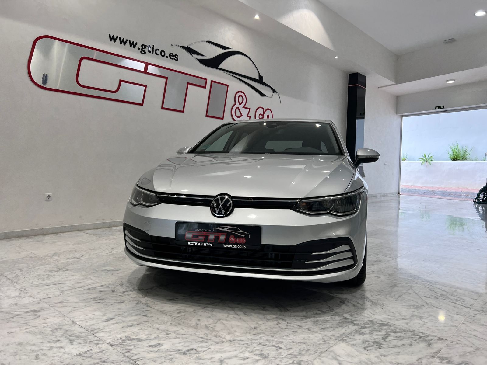 Volkswagen Golf 8 · foto 5